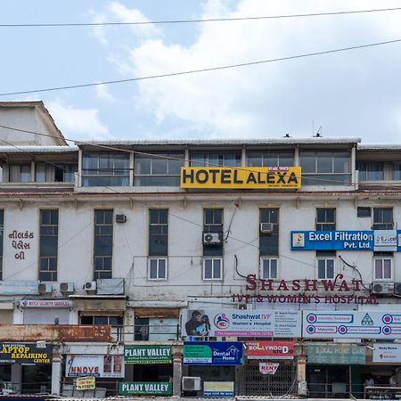 Hotel Alexa By Abc Αχμπανταμπάντ Εξωτερικό φωτογραφία